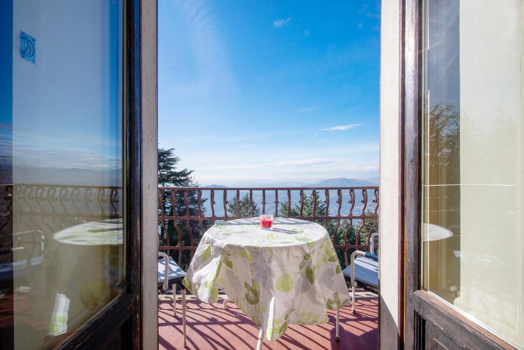 App Mughetto In Villa Marchello Брунате Екстер'єр фото